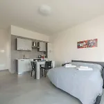 Apartment Einstein - Modern With Balcony *